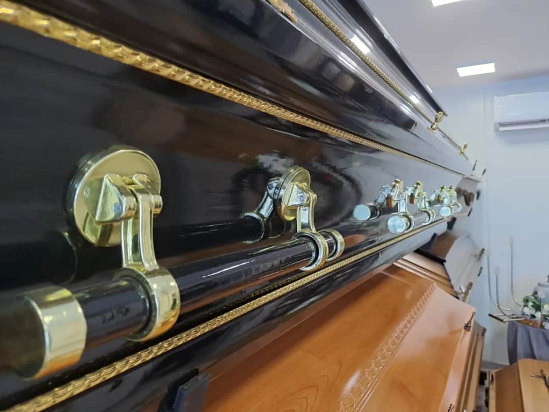 Jak napisać ostatnie pożegnanie, które wzruszy i zapadnie w pamięć